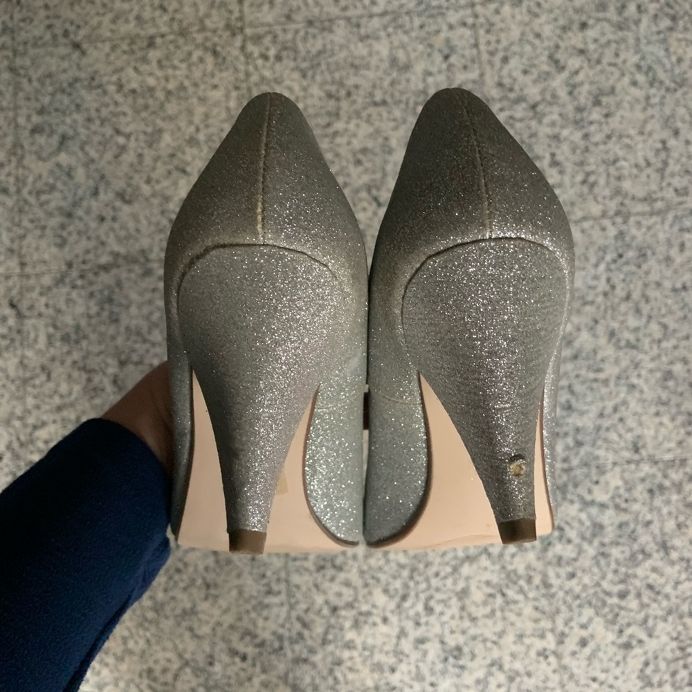 Silver high heels - Picture 5 of 7